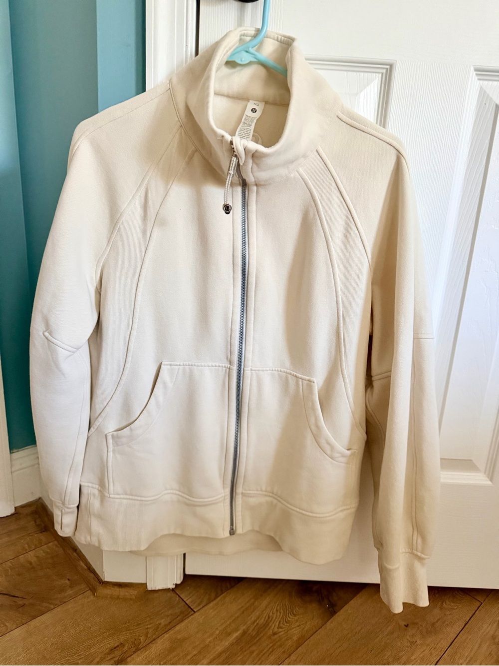 🍨like new lululemon athletica Cream Full-Zip Jacket scuba 🍦